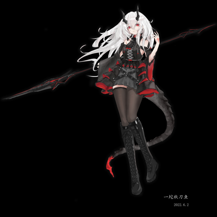 1girl absurdres arm_tattoo arm_up artist_name bangs black_background black_dress black_footwear black_thighhighs boots chinese_commentary closed_mouth dated dragon_girl dragon_horns dragon_tail dress full_body highres holding holding_polearm holding_weapon horns light_blush lips long_hair looking_at_viewer lump_saury original polearm red_eyes smile solo spear standing tail tattoo thighhighs weapon white_hair zettai_ryouiki