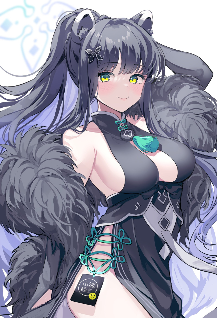 1girl animal_ears black_dress black_gloves black_hair blue_archive breasts center_opening china_dress chinese_clothes dress elbow_gloves feather_boa gloves green_eyes halo highres karunabaru large_breasts long_hair looking_at_viewer ponytail shun_(blue_archive) side_slit sideboob smile solo tassel tiger_ears