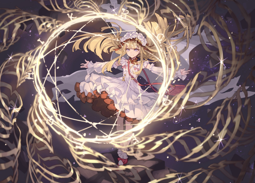 1girl blonde_hair cagliostro_(granblue_fantasy) cape detached_sleeves dress flower frilled_skirt frills granblue_fantasy grey_background long_hair outstretched_arms pota_(bluegutty) purple_eyes red_skirt rose skirt smile solo twitter_username very_long_hair white_dress white_flower white_rose white_sleeves