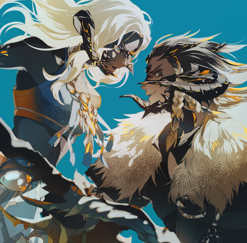 &gt;:) 1boy 1girl au_ra bare_shoulders black_hair black_sclera blonde_hair blue_background blue_eyes blue_shirt blue_skin braid colored_sclera colored_skin commentary crop_top curled_horns dragon_boy dragon_girl dragon_horns en_(enxxx) eye_contact final_fantasy final_fantasy_xiv floating_hair from_side fur_trim halterneck highres horns long_hair looking_at_another magnai_oronir multicolored_hair open_mouth profile rivalry sadu_dotharl scales shirt short_hair side_braids smile spiked_hair streaked_hair upper_body v-shaped_eyebrows white_hair yellow_eyes