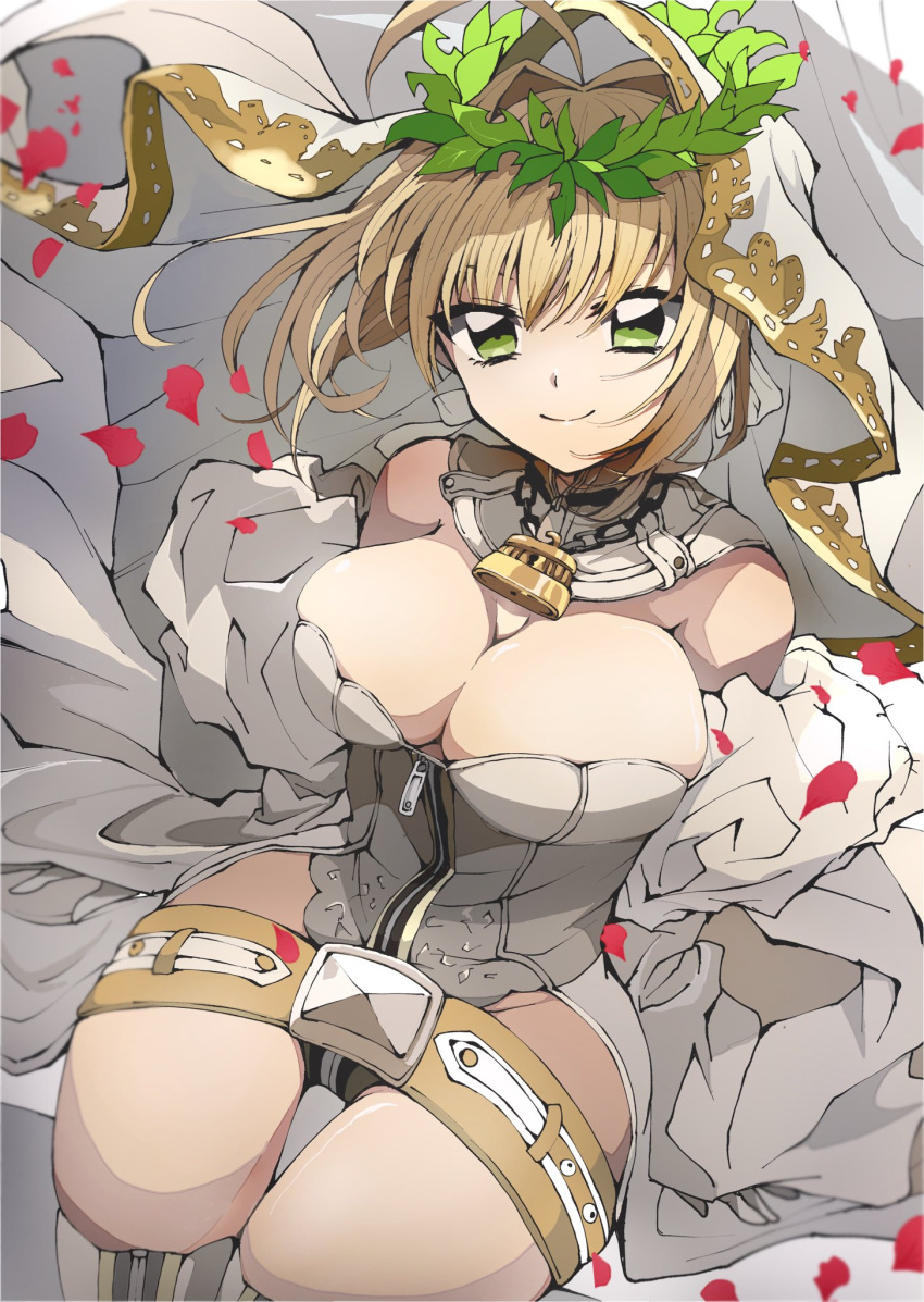 1girl ahoge arms_behind_back bangs blonde_hair breasts chain cleavage closed_mouth dress fate/extra fate_(series) flower gloves green_eyes highres large_breasts lock looking_at_viewer nero_claudius_(bride)_(fate) nero_claudius_(fate) padlock padlocked_collar petals red_flower red_rose rose rose_petals sitting smile solo thighhighs toyosu white_dress white_gloves zipper