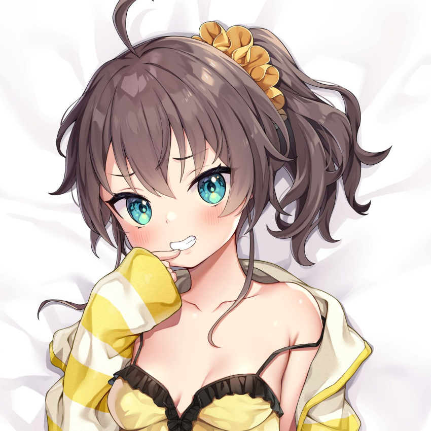 1girl ahoge ayaoshiro bangs bed_sheet blue_eyes blush breasts brown_hair camisole finger_to_mouth frilled_camisole frills grin hair_between_eyes highres hololive jacket long_sleeves looking_at_viewer lying medium_hair natsuiro_matsuri on_back scrunchie side_ponytail small_breasts smile solo striped striped_jacket tan tanlines virtual_youtuber white_jacket yellow_camisole yellow_jacket yellow_scrunchie