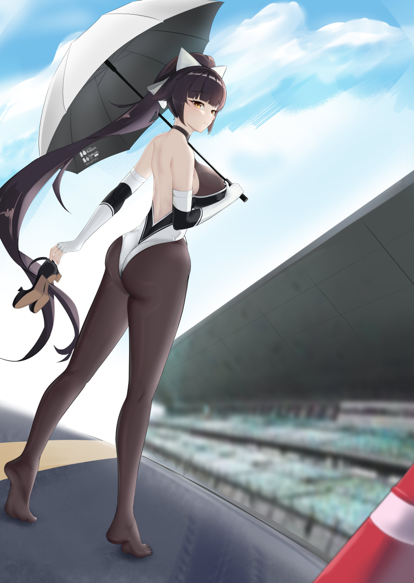 1girl absurdres ahigashi_(3098644761) azur_lane backless_outfit black_pantyhose dutch_angle elbow_gloves from_behind full_body gloves highres holding holding_shoes holding_umbrella leotard looking_at_viewer looking_back no_shoes official_alternate_costume pantyhose ponytail race_queen racetrack shoes shoes_removed takao_(azur_lane) takao_(full_throttle_charmer)_(azur_lane) umbrella