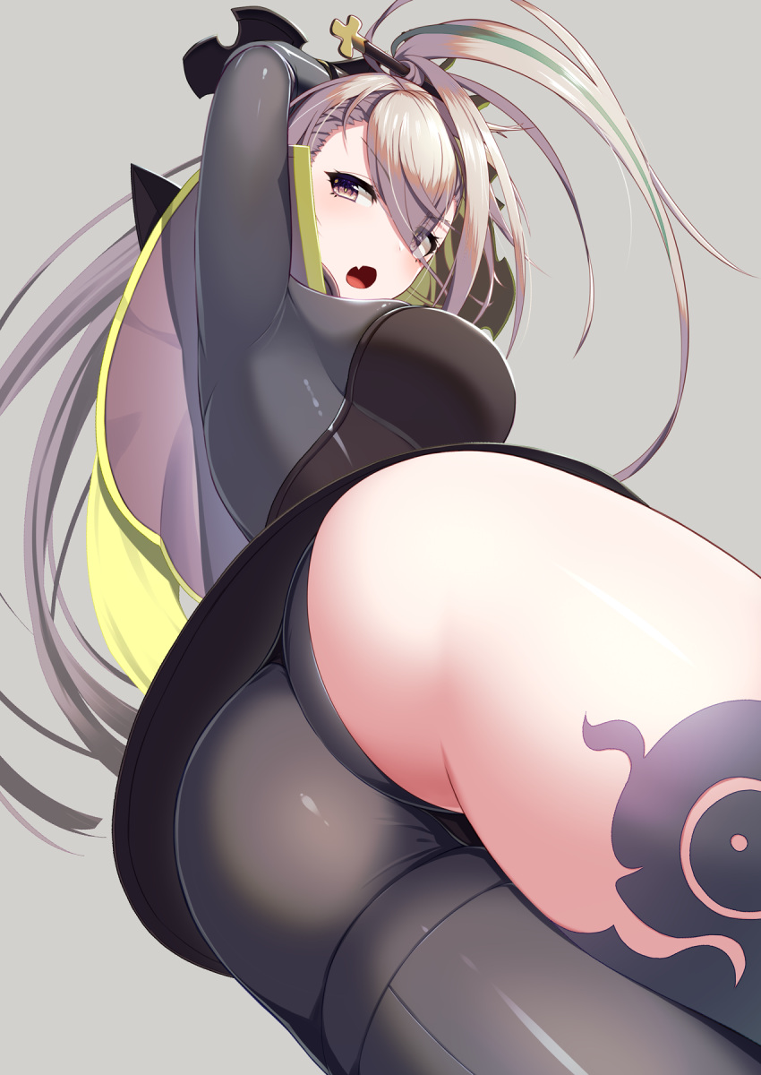 1girl ass bangs breasts fate/grand_order fate_(series) green_hair grey_eyes hair_between_eyes hair_ornament hairpin highres huyan_zhuo_(fate) kuroshiro_(ms-2420) large_breasts long_hair looking_at_viewer multicolored_hair open_mouth solo streaked_hair thighs very_long_hair white_hair