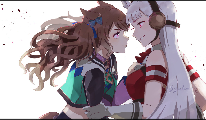 2girls absurdres animal_ears arm_grab armband artist_name bangs blue_bow blue_ribbon blunt_bangs bow bowtie brown_hair collar collar_grab commentary cropped_jacket ear_ornament fishnets gloves gold_ship_(umamusume) green_jacket headgear highres horse_ears horse_girl izu_lemon jacket jewelry letterboxed long_hair long_sleeves midriff multiple_girls necklace purple_collar red_bow red_bowtie red_eyes ribbon shiny shiny_hair sidelocks signature sleeveless stare_down tail tosen_jordan_(umamusume) twintails umamusume upper_body wavy_hair white_background white_gloves wind