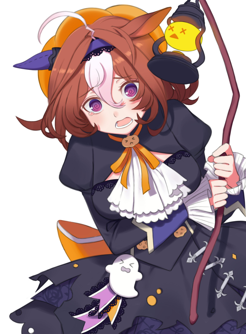 1girl @_@ absurdres ahoge animal_ears ascot bangs beret black_dress brown_hair commentary days_in_a_flash_(umamusume) dress ear_covers frilled_sleeves frills frown ghost_ornament hairband halloween halloween_costume hat highres holding holding_staff horse_ears horse_girl jack-o'-lantern_ornament juliet_sleeves lantern long_sleeves looking_at_viewer medium_dress medium_hair meisho_doto_(dot-o'-lantern)_(umamusume) meisho_doto_(umamusume) multicolored_hair neck_ribbon official_alternate_costume open_mouth orange_headwear orange_ribbon puffy_sleeves purple_eyes purple_hairband ribbon scared simple_background single_ear_cover solo staff standing tearing_up two-tone_hair umamusume white_ascot white_background white_hair yamada_nagi