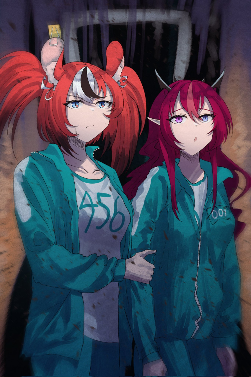 2girls alternate_costume animal_ears arm_grab black_hair blue_eyes gym hair_ribbon hakos_baelz heterochromia highres hololive hololive_english horns irys_(hololive) jersey layer_(layer_illust) long_hair mouse_ears mousetrap multicolored_hair multiple_girls open_mouth pink_eyes pointy_ears red_hair ribbon squid_game streaked_hair twintails virtual_youtuber white_hair
