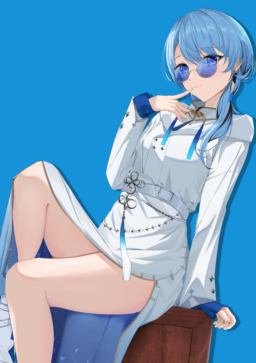 1girl absurdres blue-tinted_eyewear blue_background blue_eyes blue_hair breasts coat coat_on_shoulders earrings gradient_gloves hair_over_shoulder hanafuda_earrings highres hololive hoshimachi_suisei hoshimachi_suisei_(8th_costume) jewelry light_smile looking_at_viewer neck_tassel official_alternate_eye_color print_coat red-tinted_eyewear round_eyewear simple_background small_breasts star_(symbol) star_in_eye sunglasses symbol_in_eye tassel tassel_earrings thighs tinted_eyewear tokiyanagi virtual_youtuber wolf_cut zipper_skirt