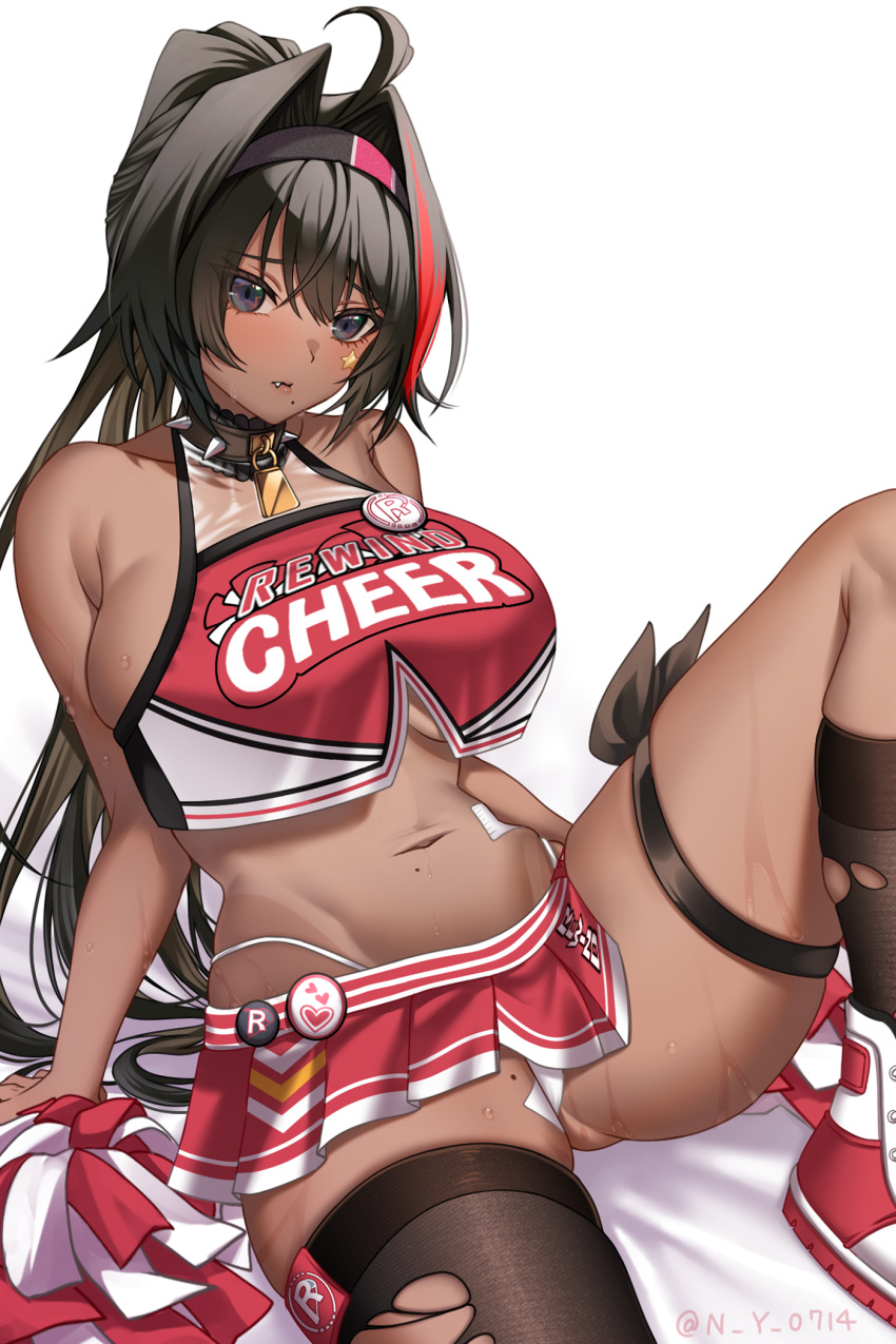 1girl ahoge bandaid_on_stomach bandaid_on_thigh bare_shoulders bay_(nikke) black_hair black_socks black_thighhighs breasts cheerleader collar crop_top crop_top_overhang dark-skinned_female dark_skin fang goddess_of_victory:_nikke grey_eyes hair_between_eyes hair_intakes highleg highleg_panties highres knee_up large_breasts lock long_hair looking_at_viewer midriff mole mole_on_stomach mole_on_thigh mole_under_mouth multicolored_hair navel padlock padlocked_collar panties pom_pom_(cheerleading) ponytail red_hair sitting skindentation skirt socks solo spiked_collar spikes star_sticker sticker_on_face streaked_hair sweat thick_thighs thigh_strap thighhighs thighs torn_clothes torn_socks torn_thighhighs twitter_username two-tone_footwear two-tone_skirt underwear very_long_hair white_background white_panties yazuki_(n_y_0714)