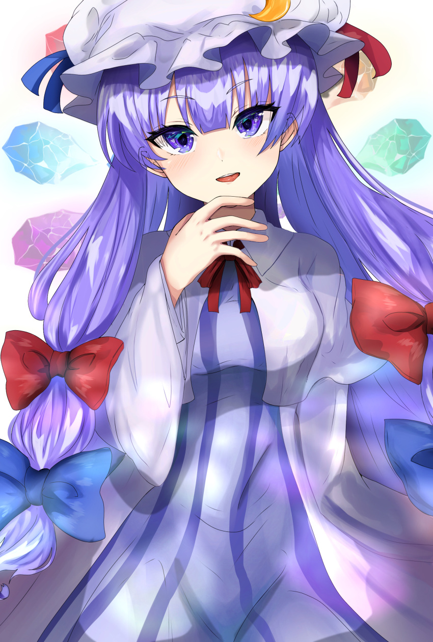 1girl absurdres bangs blue_bow blue_ribbon blunt_bangs bow breasts commentary cowboy_shot crescent crescent_hat_ornament dress hair_bow hand_on_own_chin hat hat_ornament hat_ribbon highres long_hair looking_at_viewer mob_cap momo_ga_suki_desu open_mouth patchouli_knowledge philosopher's_stone purple_eyes purple_hair red_bow red_ribbon ribbon robe simple_background smile solo striped striped_dress touhou very_long_hair white_background wide_sleeves