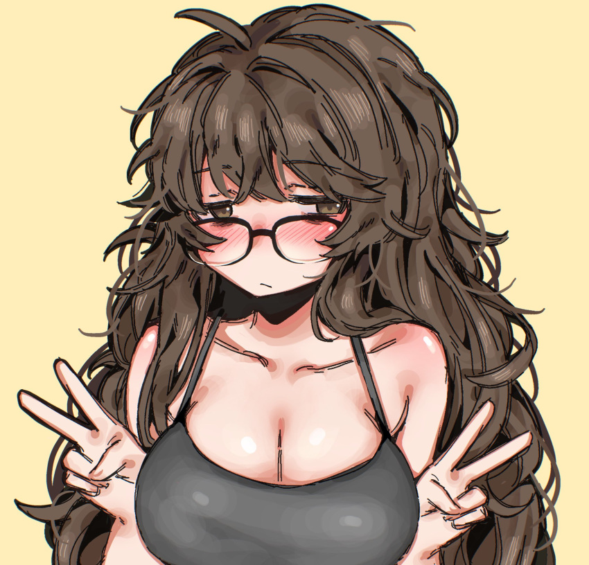 1girl ahoge aki_(snale) alternate_hair_length alternate_hairstyle blush breasts brown_eyes brown_hair cleavage double_v glasses highres large_breasts long_hair looking_at_viewer messy_hair original snale tank_top upper_body v yellow_background