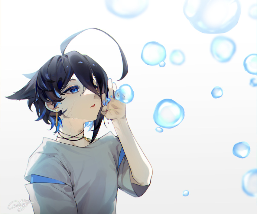 1boy absurdres ahoge black_hair blue_eyes blue_nails earrings hair_between_eyes highres jewelry kohianji multicolored_hair open_mouth original short_hair short_sleeves simple_background soap_bubbles streaked_hair