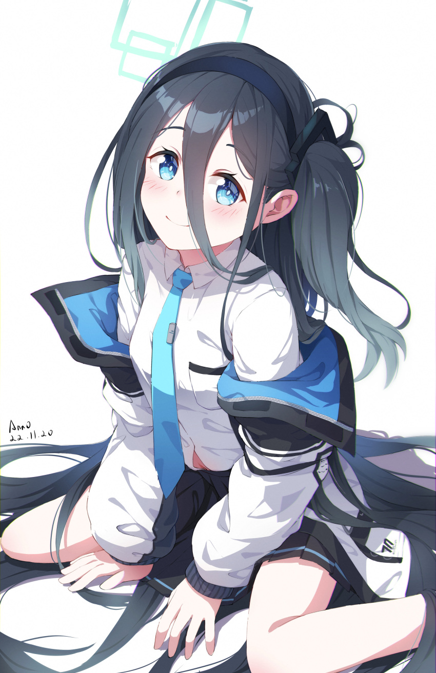 1girl absurdly_long_hair absurdres anno_(yukikaze_08) aris_(blue_archive) artist_name black_hair black_hairband blue_archive blue_eyes blue_necktie closed_mouth commentary dated hair_between_eyes hairband halo highres jacket long_hair long_sleeves looking_at_viewer navel necktie shiny shiny_hair shirt simple_background sitting smile very_long_hair white_background white_jacket white_shirt