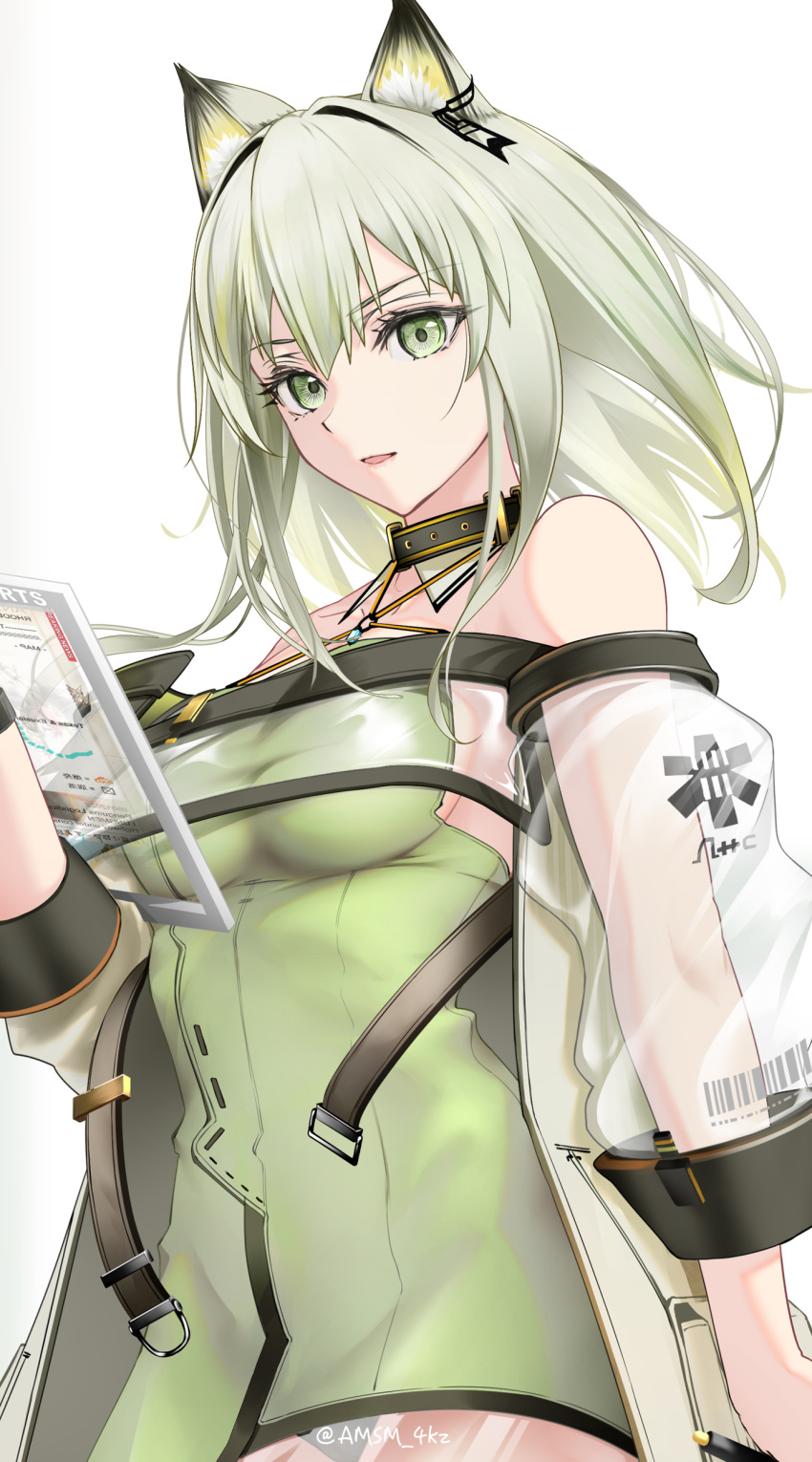1girl absurdres animal_ear_fluff animal_ears arknights bangs bare_shoulders breasts cat_ears choker dress green_dress green_eyes green_hair hair_between_eyes highres holding holding_stylus holding_tablet_pc jacket kal'tsit_(arknights) long_hair looking_at_viewer medium_breasts off_shoulder open_clothes open_jacket open_mouth see-through see-through_sleeves sideboob signature simple_background solo star_of_life stylus tablet_pc twitter_username white_background white_jacket yokaze_(yokajie)