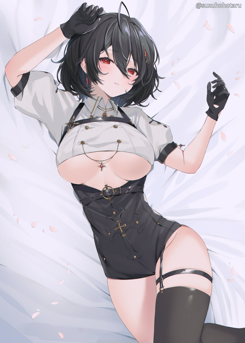 1girl arm_up bangs belt black_gloves blush breasts clothing_cutout cropped_legs earrings garter_straps gloves hair_ornament hairclip highres jewelry large_breasts legwear_garter looking_at_viewer no_bra on_bed original petals red_eyes short_hair short_shorts shorts single_thighhigh smile solo suzuho_hotaru tagme thighhighs underboob underboob_cutout