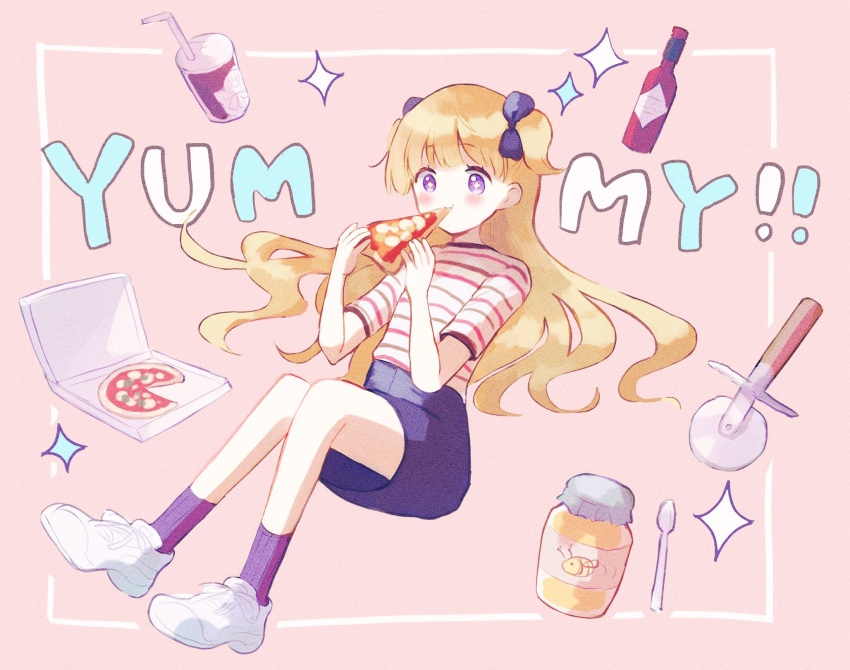 1girl bangs blonde_hair blue_bow blue_eyes blunt_bangs bow casual eating emilico_(shadows_house) english_text food hair_bow highres holding holding_food holding_pizza honey long_hair mametarou_(mameji) pizza pizza_box pizza_slice shadows_house shirt shoes skirt sneakers socks solo striped two_side_up