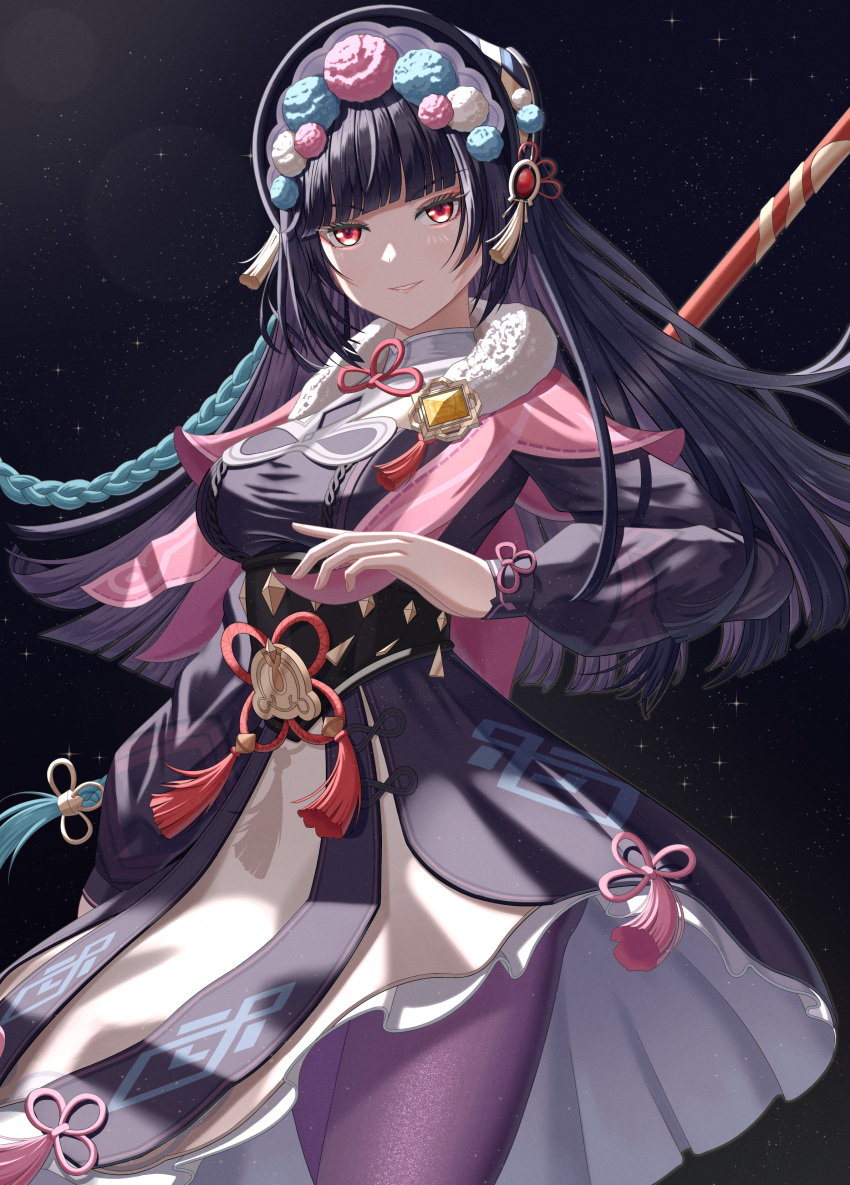 1girl absurdres arm_behind_back bangs black_hair blunt_bangs capelet chinese_clothes commentary_request fur_scarf genshin_impact hairband highres lolita_hairband long_hair long_sleeves looking_at_viewer polearm red_eyes sidelocks simple_background smile solo suzhi2333 vision_(genshin_impact) weapon yun_jin_(genshin_impact)