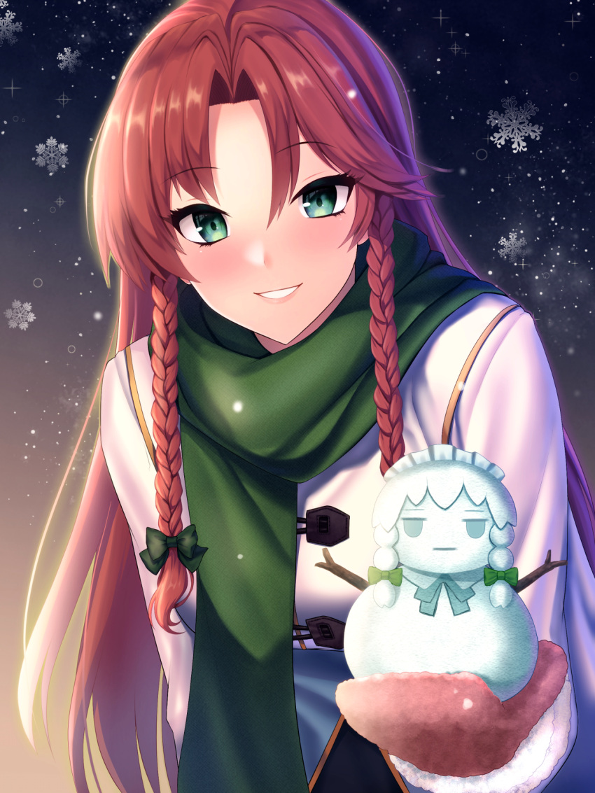 1girl bow braid commentary_request green_bow green_eyes green_scarf hair_bow highres holding_snowman hong_meiling izayoi_sakuya long_hair mattyakinako_(odango_imomushi) outstretched_arms red_hair red_mittens scarf smile snowflakes snowing snowman solo touhou twin_braids winter_clothes
