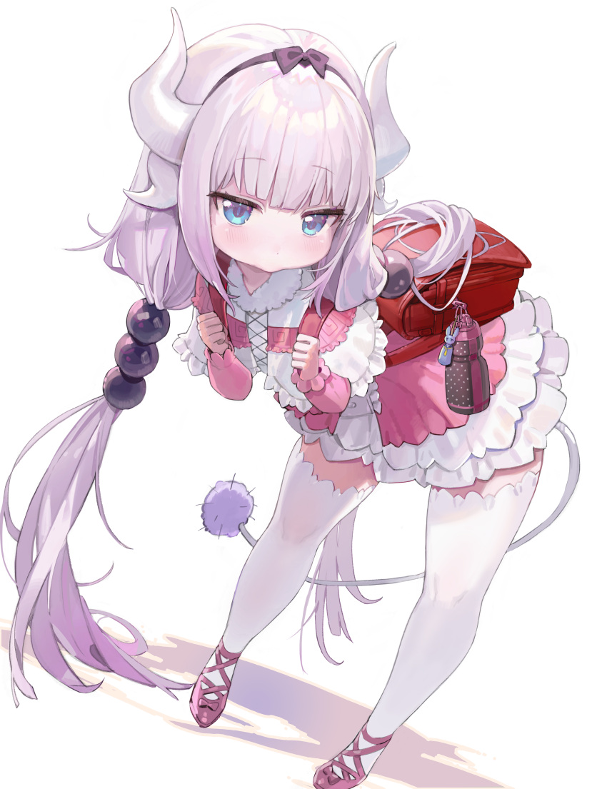 1girl absurdres backpack bag bangs beads bent_over black_bow blue_eyes blunt_bangs bottle bow bow_hairband child cross-laced_footwear dragon_girl dragon_horns dutch_angle female_child freng frills full_body hair_beads hair_intakes hair_ornament hairband highres holding_strap horns kanna_kamui kobayashi-san_chi_no_maidragon light_purple_hair long_hair long_sleeves looking_at_viewer low_twintails pink_footwear randoseru red_bag school_bag simple_background solo standing tail thighhighs twintails very_long_hair water_bottle white_background white_thighhighs zettai_ryouiki