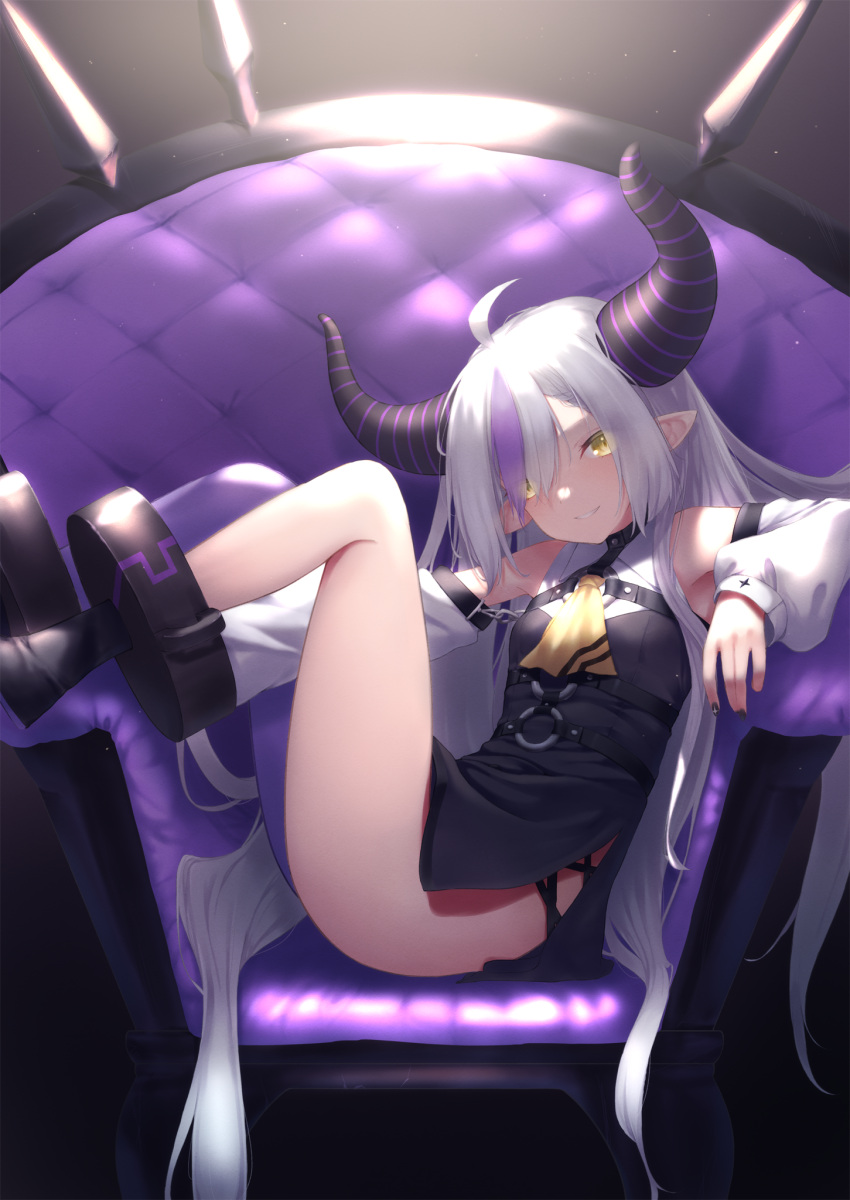 1girl ahoge ascot black_footwear black_horns couch eyes_visible_through_hair highres hololive horns ichi-go la+_darknesss long_hair looking_at_viewer lying multicolored_hair on_couch parted_lips pointy_ears purple_hair smile solo streaked_hair striped striped_horns thighs very_long_hair virtual_youtuber white_hair yellow_ascot yellow_eyes