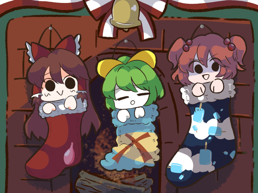 3girls :&gt; bangs bell black_eyes bow brown_hair chibi christmas christmas_stocking closed_eyes colored_skin commentary_request cookie_(touhou) daiyousei diyusi_(cookie) fireplace frilled_bow frilled_hair_tubes frills hair_bobbles hair_bow hair_ornament hair_tubes hakurei_reimu highres long_hair looking_at_viewer multiple_girls noel_(cookie) onozuka_komachi open_mouth red_bow red_hair shaberu_hoppeta shaded_face shishou_(cookie) short_hair smile touhou white_skin yellow_bow