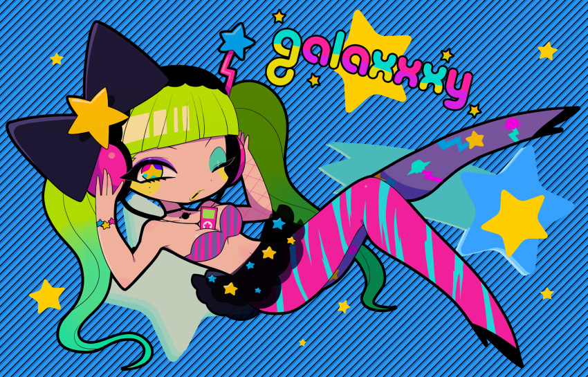 1girl between_breasts blue_background bow bra bracelet breasts character_name choker digital_media_player eyelashes eyeshadow fishnets galaxxxy green_hair headphones high_heels highres ipod jewelry large_breasts legs lipstick listening_to_music long_hair makeup makino_(c-electro) mole mole_under_eye one_eye_closed shooting_star skirt solo star-shaped_pupils star_(symbol) striped striped_background striped_bra symbol-shaped_pupils twintails underwear yellow_lips