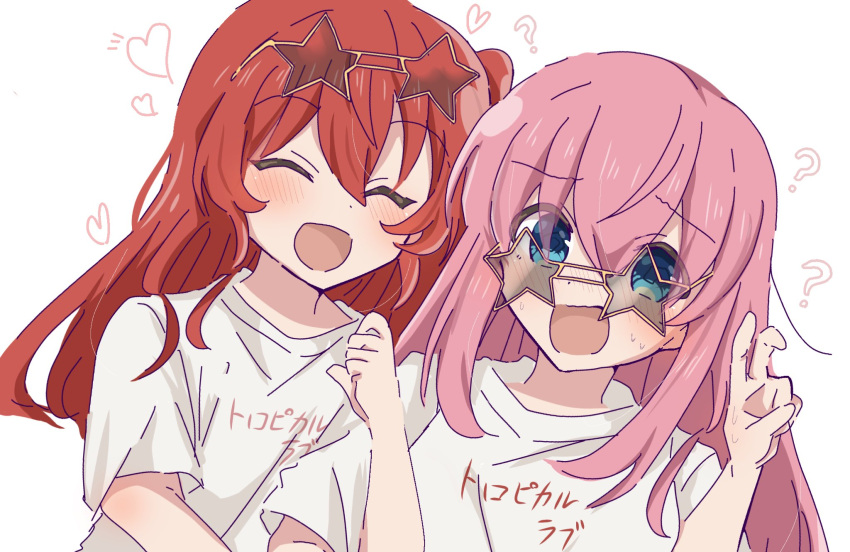 2girls ? arm_hug bangs blue_eyes blush bocchi_the_rock! closed_eyes commentary_request confused eyewear_on_head gotou_hitori hair_between_eyes heart highres kita_ikuyo long_hair multiple_girls one_side_up open_mouth pink_hair red_hair shirt short_sleeves simple_background spoken_heart spoken_question_mark star-shaped_eyewear sunglasses sweatdrop torikoboshi translation_request upper_body v white_background white_shirt yuri