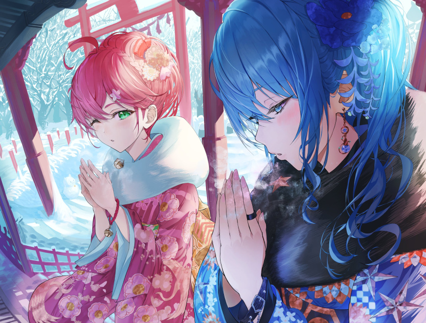 2girls absurdres ahoge atatatatame01 bell blue_eyes blue_hair bracelet earrings floral_print flower fur_trim hair_flower hair_ornament half-closed_eyes hatsumoude highres hololive hoshimachi_suisei japanese_clothes jewelry kimono multiple_girls one_eye_closed own_hands_together pink_eyes pink_hair ring sakura_miko shrine snow star_(symbol) torii virtual_youtuber yukata