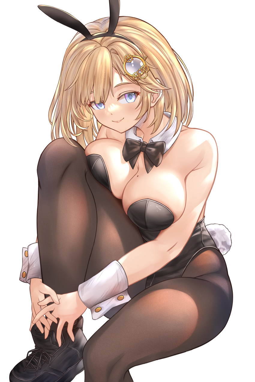 1girl absurdres animal_ears bangs bare_shoulders black_leotard blonde_hair blue_eyes blush bob_cut bow bowtie breasts cleavage detached_collar fake_animal_ears fake_tail hair_ornament highres holding hololive hololive_english honkivampy large_breasts leotard looking_at_viewer mole mole_on_breast monocle_hair_ornament pantyhose playboy_bunny rabbit_ears rabbit_tail shoes short_hair smile solo strapless strapless_leotard tail virtual_youtuber watson_amelia white_background wrist_cuffs