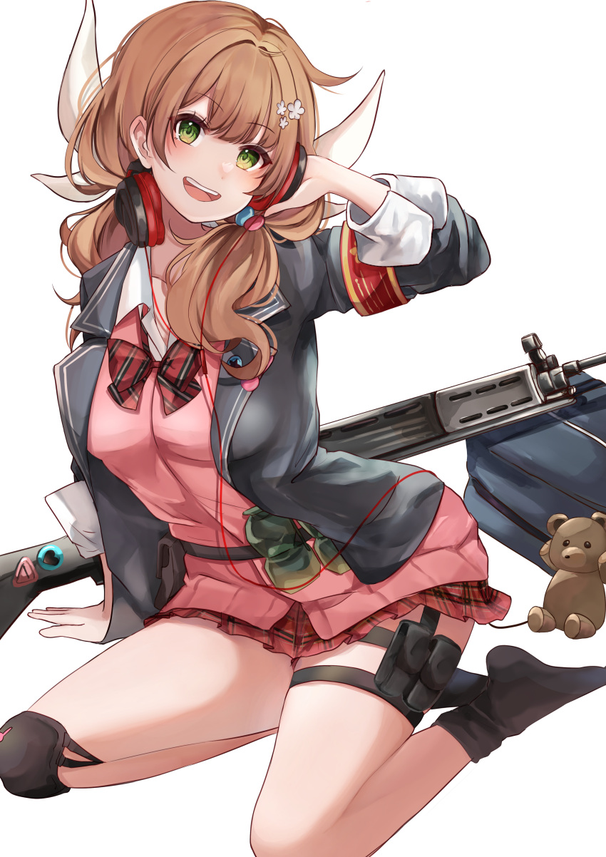 1girl absurdres assault_rifle blush girls'_frontline green_eyes gun highres howa_type_89 howa_type_89_(girls'_frontline) kneeling light_brown_hair long_hair rifle sakura_(dsj5376) school_uniform serafuku smile solo weapon