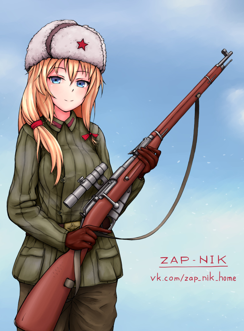 1girl artist_name bangs belt belt_buckle blonde_hair blue_eyes blue_sky bolt_action bow breasts brown_belt buckle closed_mouth collared_jacket commentary cowboy_shot fur_hat girls'_frontline gloves green_jacket green_pants gun hair_between_eyes hair_bow hair_tie hammer_and_sickle hat hat_ornament highres holding holding_gun holding_weapon jacket light_blue_background long_sleeves looking_at_viewer military mosin-nagant mosin-nagant_(girls'_frontline) optical_sight padded_jacket pants pocket red_bow red_gloves red_star rifle scope sky sling smile sniper_rifle soldier solo soviet soviet_army star_(symbol) star_hat_ornament telogreika two_side_up ushanka vkontakte_username weapon web_address white_headwear winter_uniform world_war_ii zap-nik