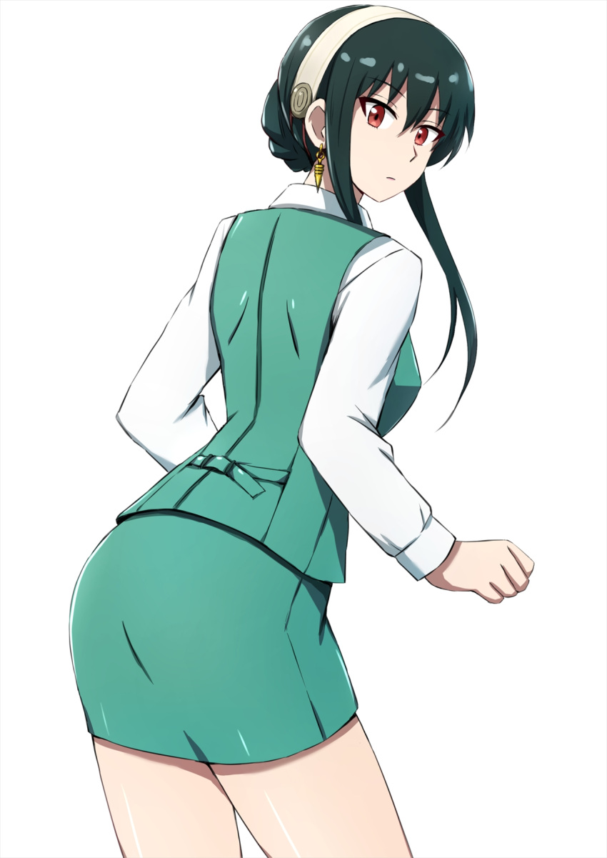 1girl aqua_skirt aqua_vest black_hair collared_shirt earrings from_behind gold_earrings hairband highres jewelry looking_back office_lady omachi_(slabco) red_eyes shirt sidelocks simple_background skirt solo spy_x_family white_background white_hairband white_shirt yor_briar