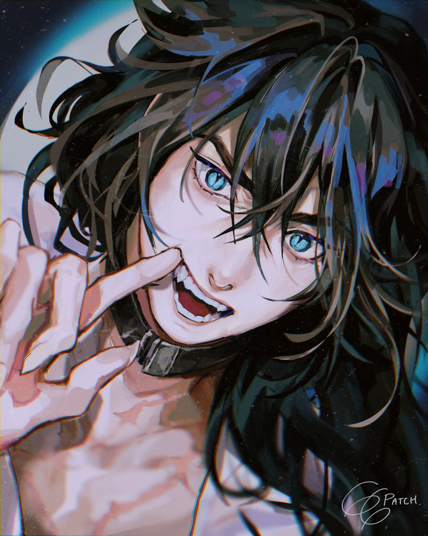1boy 66patch absurdres artist_name blue_eyes brown_hair chromatic_aberration collar crossed_bangs english_commentary fangs finger_in_own_mouth fingernails gu_mang hair_between_eyes highres long_hair looking_at_viewer male_focus moon open_mouth robe scar scar_on_chest scar_on_neck sharp_fingernails slit_pupils solo thick_eyebrows white_robe yuwu