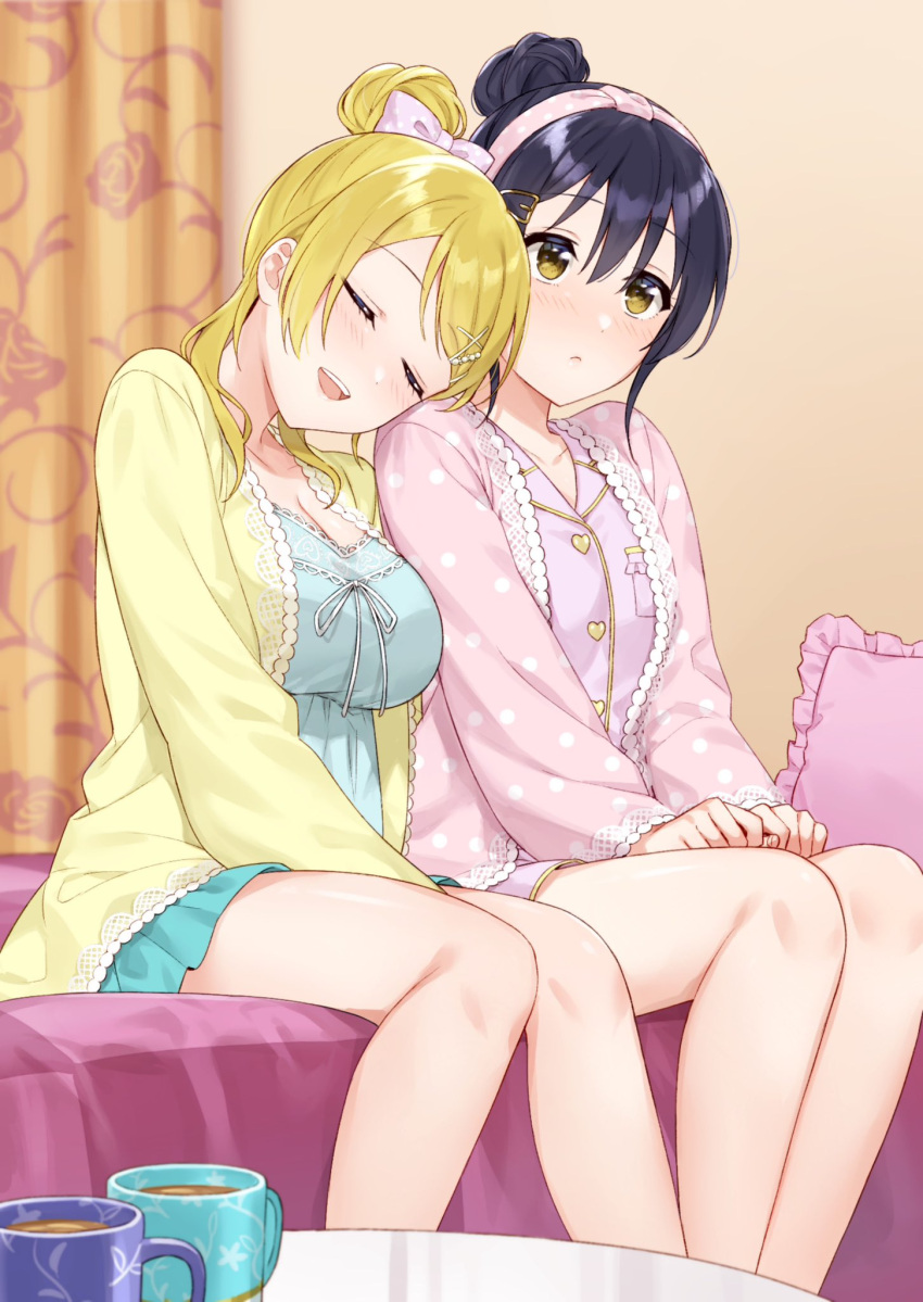 2girls ayase_eli bangs bed bed_sheet bedroom blonde_hair blue_hair breasts cleavage closed_eyes commentary_request curtains embarrassed hair_ornament hair_ribbon hairclip head_on_another's_shoulder highres indoors leaning_on_person long_hair love_live! love_live!_school_idol_project multiple_girls nanatsu_no_umi on_bed open_mouth pajamas pillow pink_pajamas ponytail ribbon sitting sleepy sonoda_umi swept_bangs yellow_eyes yuri