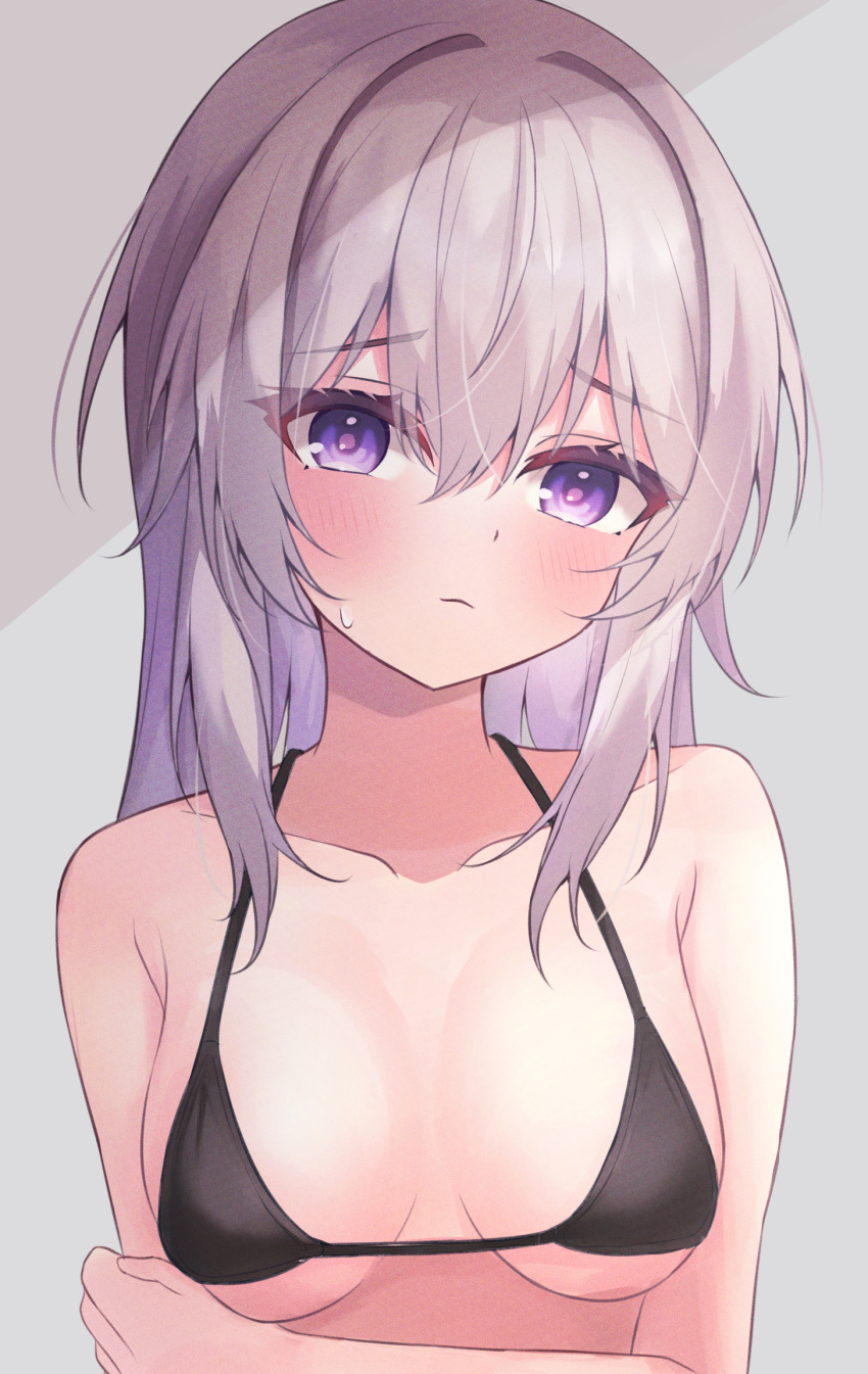 1girl arm_grab bangs bare_shoulders bikini black_bikini blush breasts closed_mouth collarbone commentary grey_background grey_hair hair_between_eyes highres long_hair looking_at_viewer medium_breasts original purple_eyes sirotuki_ito solo sweat swimsuit symbol-only_commentary upper_body