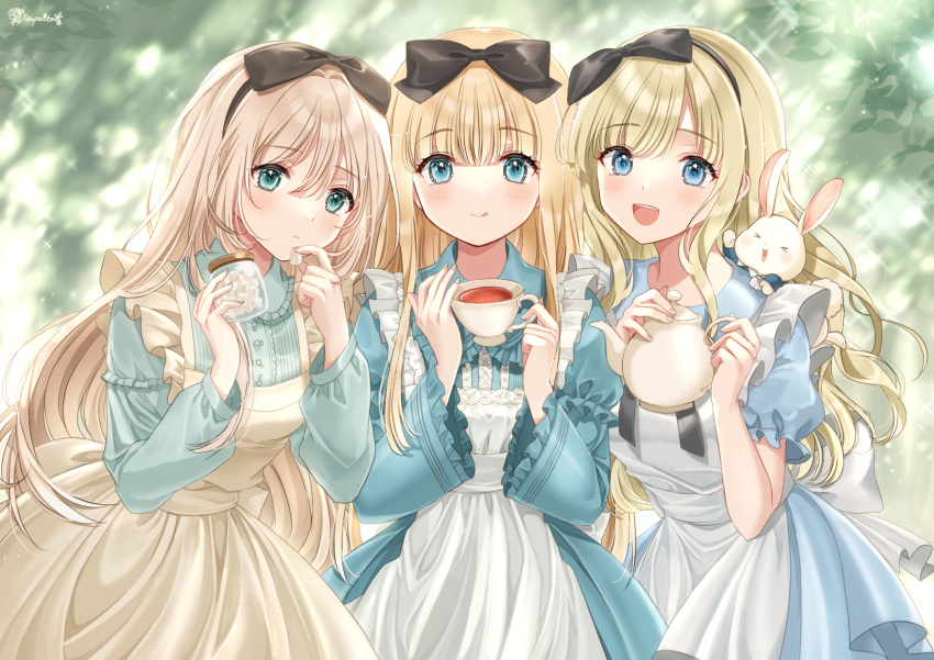 &gt;_&lt; 3girls :d alice_(alice_in_wonderland) alice_in_wonderland apron artist_name bangs black_bow black_hairband blonde_hair blue_dress blue_eyes blunt_bangs blurry blurry_background blush bow buttons closed_mouth collared_dress commentary cup dress eyelashes frilled_apron frilled_dress frilled_sleeves frills green_eyes hair_between_eyes hair_bow hairband hands_up highres holding holding_cup holding_jar holding_teapot jar kompeitou_(lemon_garden) lens_flare licking_lips light_particles long_hair long_sleeves looking_at_viewer multiple_girls open_mouth parted_lips puffy_short_sleeves puffy_sleeves rabbit short_sleeves sidelocks signature smile sparkle standing sugar_cube swept_bangs tareme tea teacup teapot teeth tongue tongue_out upper_teeth_only very_long_hair white_apron white_rabbit_(alice_in_wonderland) wide_sleeves