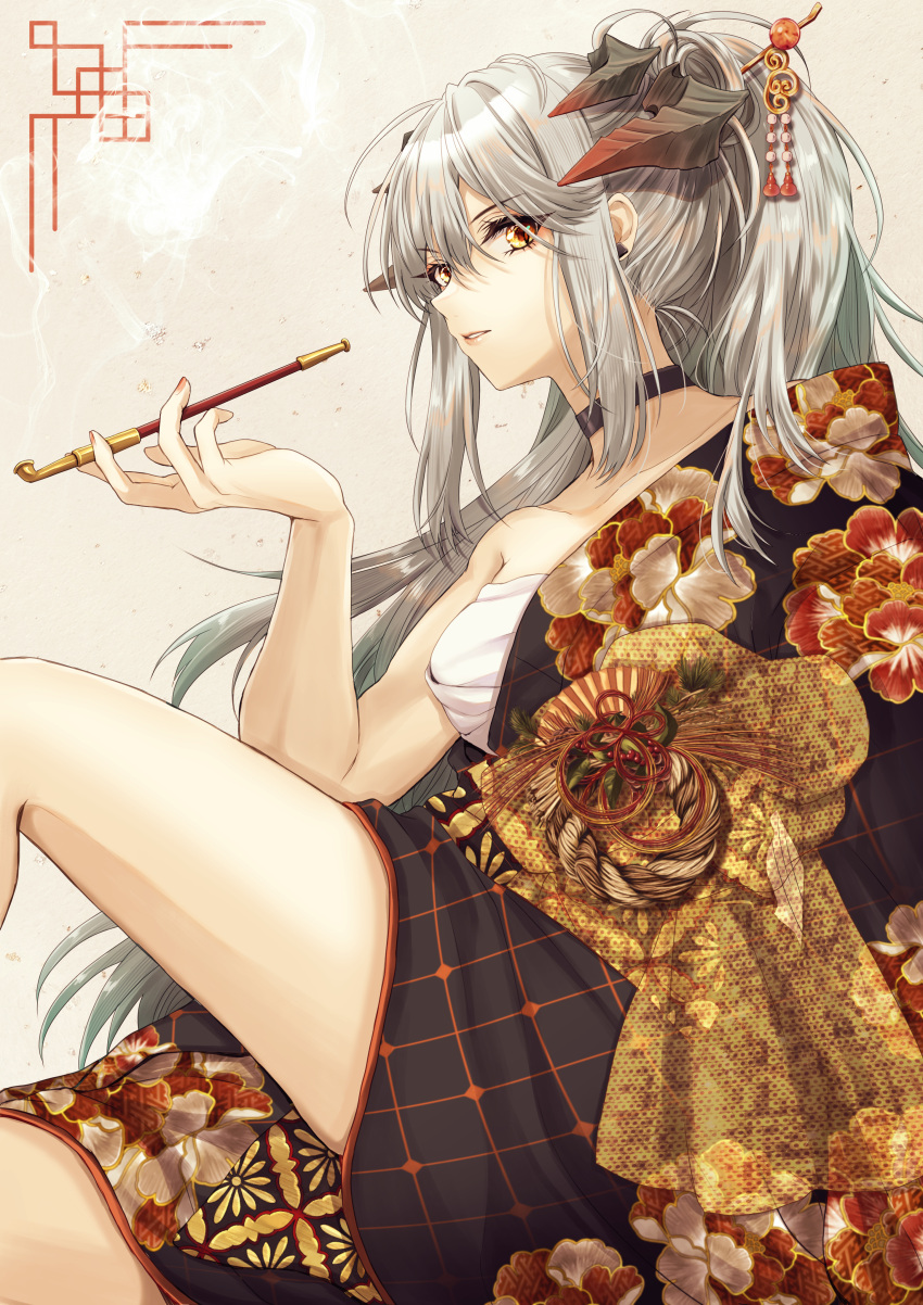 1girl absurdres alternate_costume alternate_hairstyle arknights bandages bangs black_choker black_kimono chest_sarashi chiwa_(chiwawanwan1206) choker commentary_request floral_print grey_background grey_hair hand_up highres holding holding_smoking_pipe horns japanese_clothes kimono kiseru long_hair looking_at_viewer parted_lips ponytail sarashi saria_(arknights) sitting smoking_pipe solo thighs very_long_hair yellow_eyes