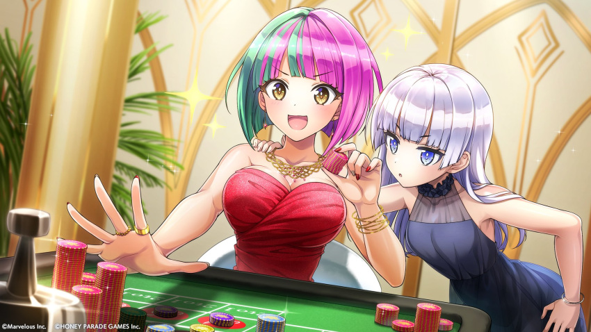 2girls bare_shoulders blue_dress blue_eyes bracelet breasts casino commentary_request dolphin_wave dress green_hair helly_lewis highres jewelry large_breasts long_hair medium_breasts multicolored_hair multiple_girls necklace ootomo_takuji poker_chip purple_hair red_dress red_nails ring roulette_table schnee_weissberg short_hair table two-tone_hair yellow_eyes