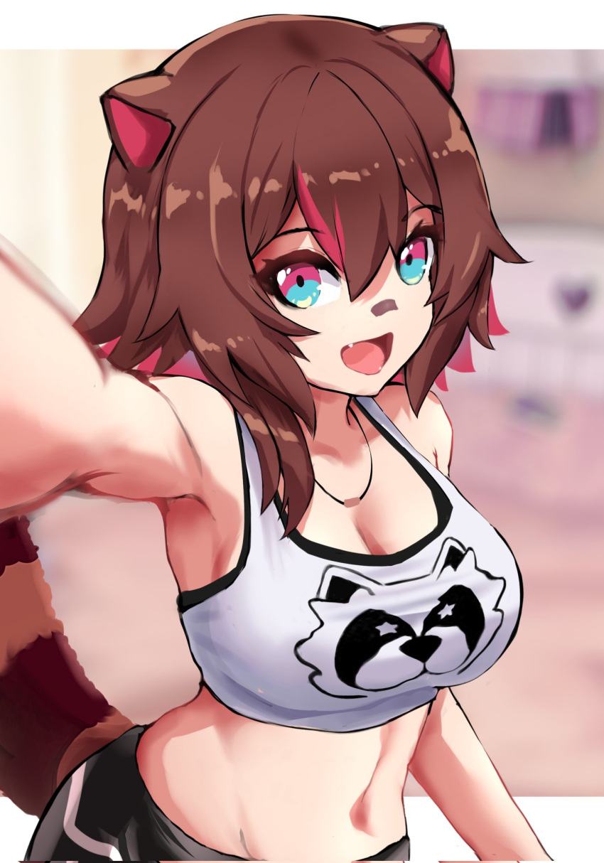 1girl :d animal_ears armpits bandaid bandaid_on_face bandaid_on_nose black_shorts blue_eyes blurry blurry_background border brown_hair colored_inner_hair commentary fang fang_out hair_between_eyes hair_flaps highres jewelry letterboxed looking_at_viewer medium_hair midriff multicolored_eyes multicolored_hair navel necklace open_mouth owozu raccoon_ears raccoon_girl raccoon_tail rakkun_sutaru reaching_towards_viewer red_eyes red_hair selfie shorts sidelocks slash-ex smile solo spanish_commentary stomach streaked_hair tail tank_top two-tone_hair virtual_youtuber white_border white_tank_top