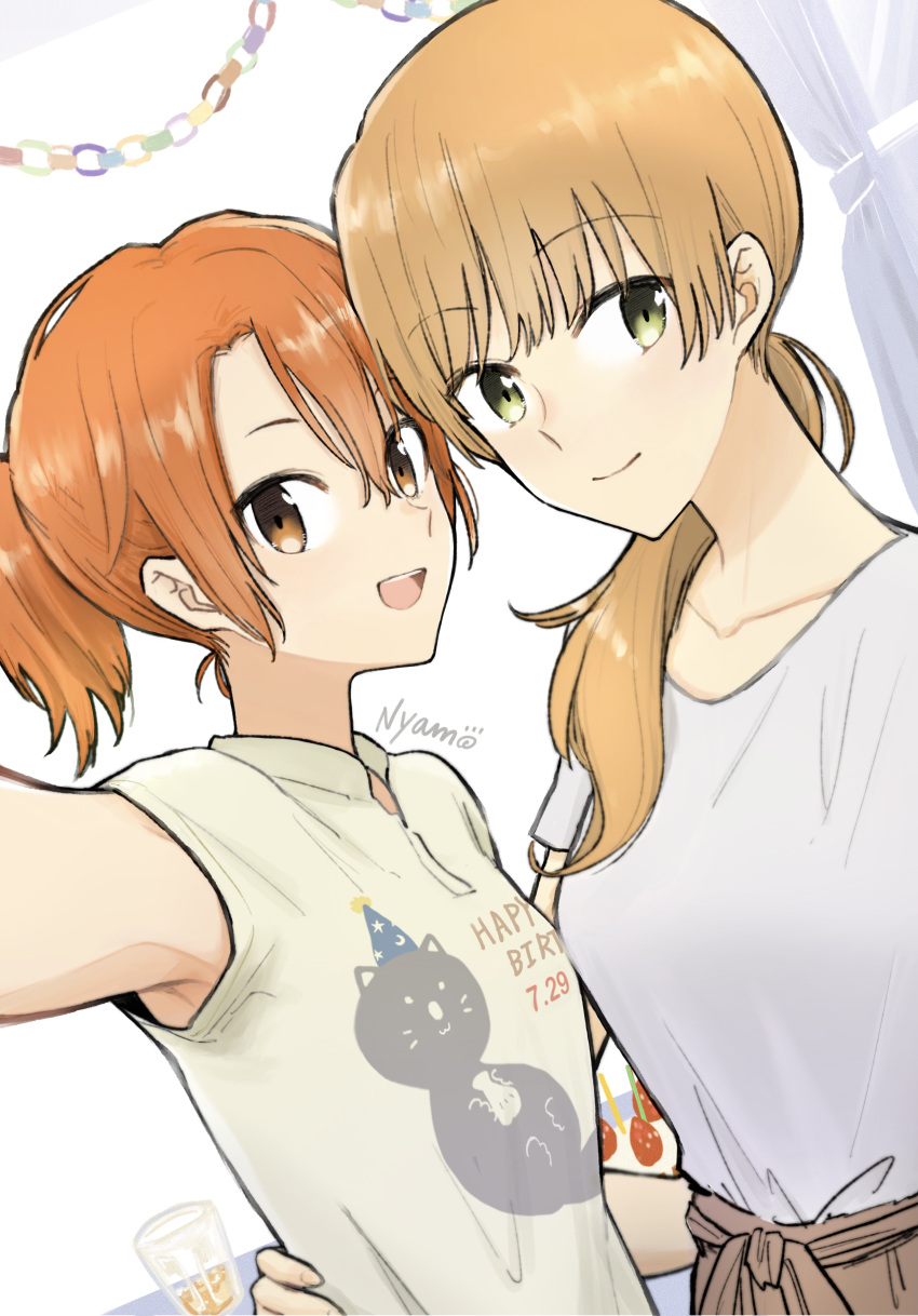 2girls absurdres alternate_costume armpit_peek artist_name bangs brown_hair closed_mouth collarbone commentary_request edamoto_haru green_eyes hand_on_another's_waist highres long_hair multiple_girls nyamo open_mouth orange_eyes orange_hair paper_chain partial_commentary pointing pointing_at_self ponytail saeki_sayaka short_sleeves teeth upper_body upper_teeth_only yagate_kimi_ni_naru yagate_kimi_ni_naru:_saeki_sayaka_ni_tsuite yuri