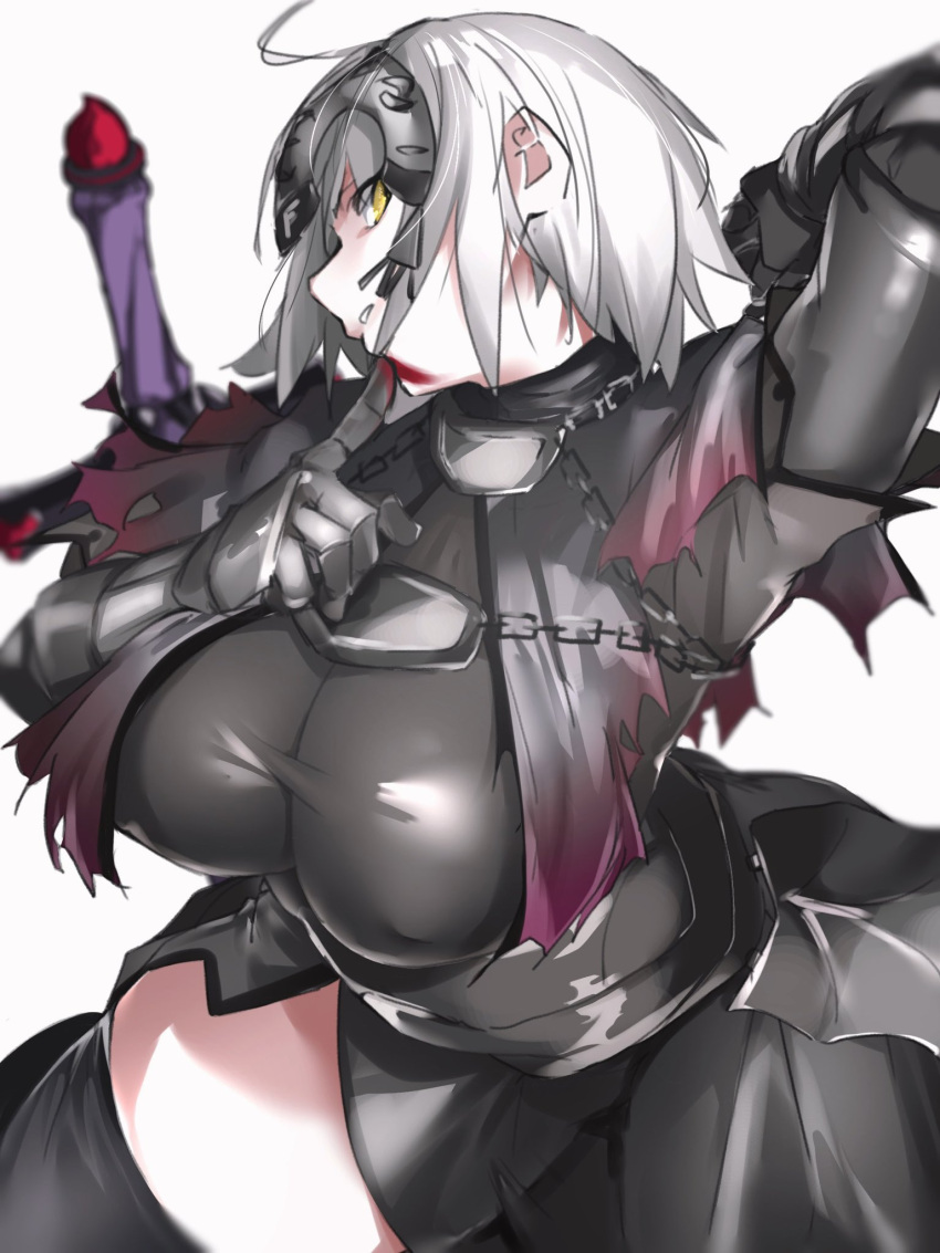 1girl ahoge armor armored_dress bangs blood blood_on_face breasts chain fate/grand_order fate_(series) gauntlets grey_hair headpiece highres jeanne_d'arc_alter_(avenger)_(fate) jeanne_d'arc_alter_(fate) large_breasts looking_at_viewer ri_o_ne_su short_hair solo thighhighs tsurime yellow_eyes