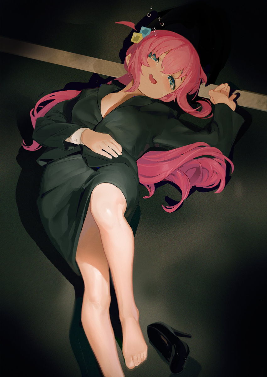 1girl alternate_costume barefoot black_footwear black_jacket blue_eyes blush bocchi_the_rock! breasts cube_hair_ornament drunk english_commentary eyelashes feet feet_out_of_frame gotou_hitori hair_between_eyes hair_ornament hand_up high_heels highres jacket legs long_hair long_sleeves lying office_lady old_metal_666 on_back open_mouth outdoors pencil_skirt pink_hair shadow shiny_skin shoes shoes_removed skirt solo toes