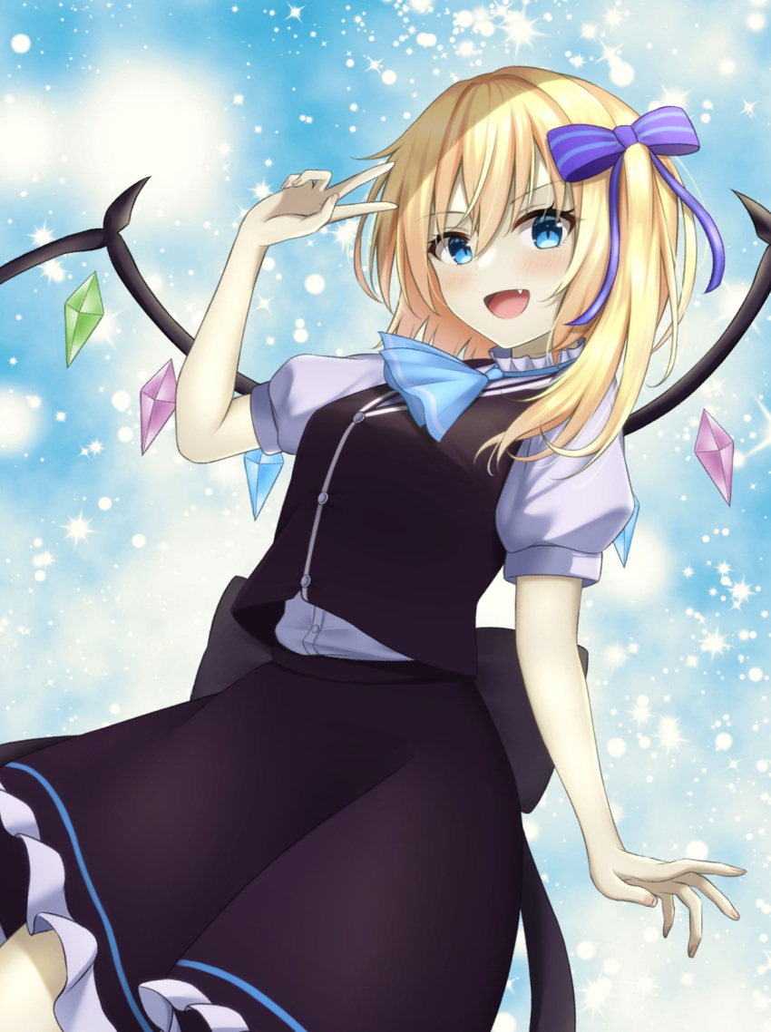 &gt;:) 1girl alternate_color alternate_eye_color bangs bat_wings black_dress blonde_hair blue_bow blue_eyes blue_neckerchief blush bow breasts commentary_request crystal dress eyelashes fang flandre_scarlet hair_between_eyes hair_bow hand_up highres light_blue_background long_hair looking_at_viewer multicolored_wings neckerchief open_mouth pinstripe_bow puffy_sleeves rainbow_order shirt side_ponytail sidelocks slit_pupils small_breasts smile solo sparkle szl touhou v-shaped_eyebrows v_over_eye vampire white_shirt wings