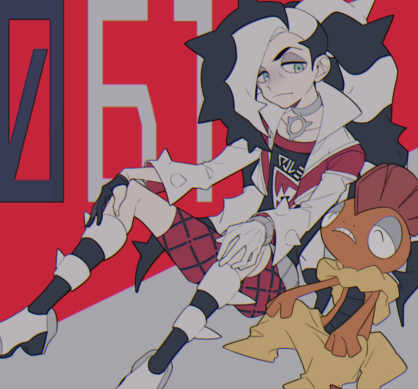 1boy belt bike_shorts black_hair boots closed_mouth collarbone commentary_request cropped_jacket eyeshadow green_eyes grey_eyeshadow hands_on_own_knees highres jacket long_hair looking_down makeup male_focus multicolored_hair piers_(pokemon) pokemon pokemon_(creature) pokemon_(game) pokemon_swsh red_background saku_anna scrafty shirt sitting two-tone_hair white_hair white_jacket