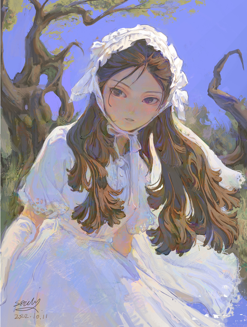 1girl artist_name blue_sky bonnet brown_eyes brown_hair commentary cowboy_shot dated day dress elbow_gloves frilled_bonnet frills gloves highres long_hair looking_at_viewer original outdoors parted_lips short_sleeves signature sky solo souly tree white_dress white_gloves white_headwear