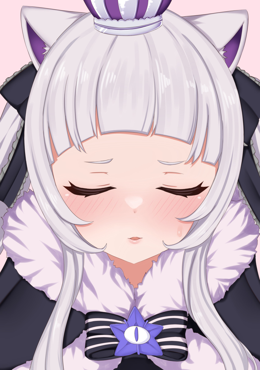 1girl absurdres akaki_tsubasa animal_ear_fluff animal_ears black_bow black_cloak blush bow cat_ears cloak closed_eyes crown facing_viewer forehead fur-trimmed_cloak fur_trim grey_hair hair_bow highres hololive long_hair mini_crown murasaki_shion parted_lips pink_background short_eyebrows simple_background solo sweat twintails upper_body valentine virtual_youtuber