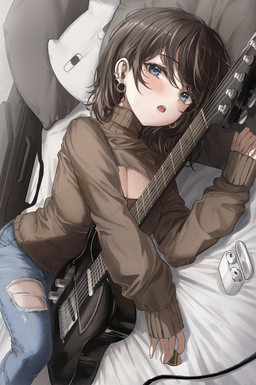 1girl 2gong_(9ujin_) absurdres bangs bed_sheet blue_eyes blue_pants blush breasts brown_hair brown_sweater cable cleavage cleavage_cutout clothing_cutout commentary_request denim dutch_angle ear_piercing earbuds earbuds_charging_case earphones earrings electric_guitar eyelashes feet_out_of_frame fender_telecaster guitar guitar_case highres holding holding_plectrum hoop_earrings instrument instrument_case jeans jewelry large_breasts long_eyelashes looking_at_viewer lying mole mole_under_eye multiple_moles multiple_piercings on_bed on_side open_mouth original pants piercing pillow plectrum short_hair sidelocks sleeves_past_wrists solo sweater swept_bangs teeth thighs torn torn_clothes torn_jeans torn_pants turtleneck turtleneck_sweater upper_teeth_only wireless_earphones
