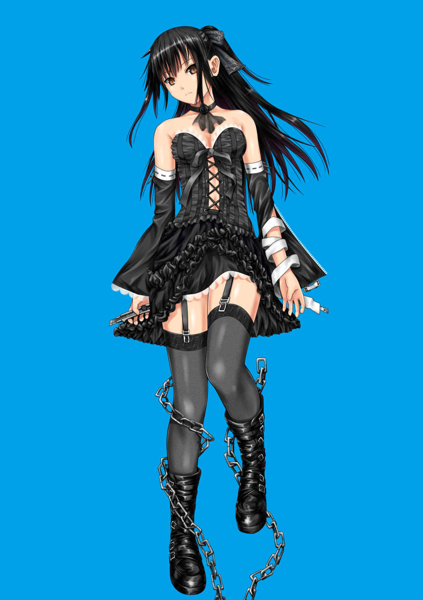 1girl absurdres ano_hito black_choker black_dress black_footwear black_hair blue_background boots boxcutter breasts brown_eyes chain choker commentary_request detached_sleeves dress frilled_dress frills frown full_body garter_straps gothic_lolita hair_ribbon highres holding lolita_fashion one_side_up original ribbon short_dress small_breasts solo thighhighs zipper