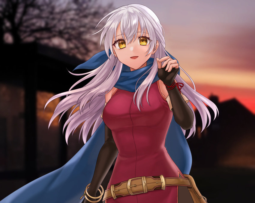 1girl :d absurdres bangle bare_shoulders belt black_gloves blue_scarf bracelet breasts brown_belt commentary_request commission dress elbow_gloves fingerless_gloves fire_emblem fire_emblem:_radiant_dawn gloves hair_between_eyes hazuki_(nyorosuke) highres jewelry large_breasts long_hair looking_at_viewer micaiah_(fire_emblem) open_mouth outdoors purple_dress scarf skeb_commission sleeveless sleeveless_dress smile solo sunset upper_body very_long_hair white_hair yellow_eyes