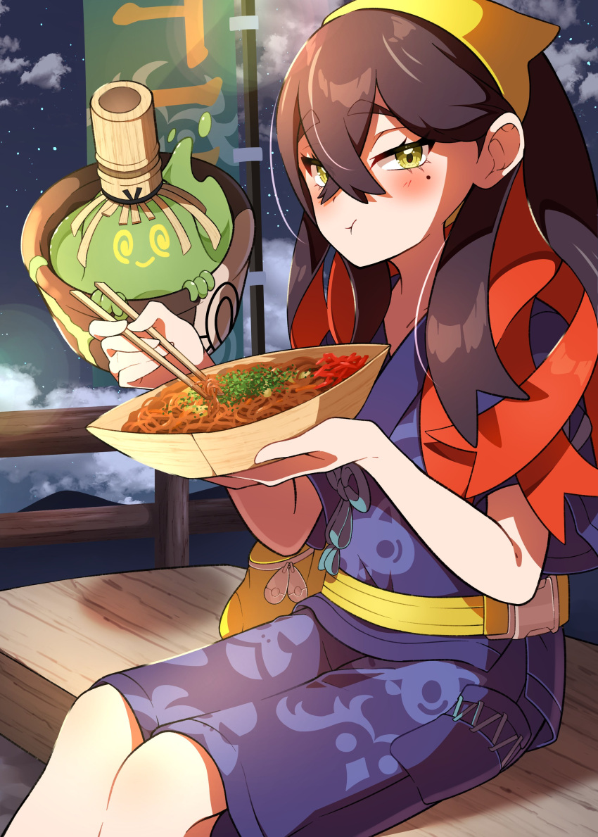 1girl :t absurdres blue_shirt blue_shorts blush bowl brown_hair carmine_(pokemon) chopsticks closed_mouth cloud commentary_request crossed_bangs eating eyelashes fanny_pack food hair_between_eyes hairband highres holding holding_bowl holding_chopsticks long_hair mole mole_under_eye multicolored_hair night noodles outdoors pokemon pokemon_(creature) pokemon_(game) pokemon_sv pon_yui shirt short_sleeves shorts sinistcha sitting sky two-tone_hair yellow_bag yellow_eyes yellow_hairband zipper_pull_tab